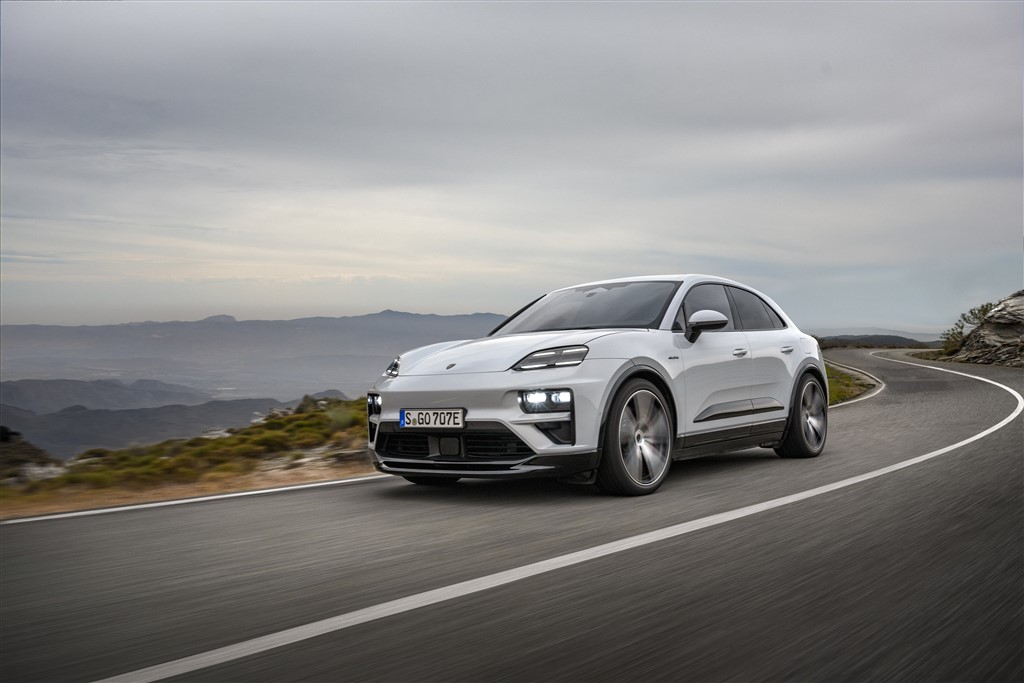 Porsche’nin Tamamen Elektrikli İlk SUV Modeli: Yeni Macan